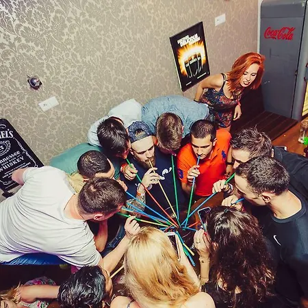 그레그&톰 비어 하우스 호스텔