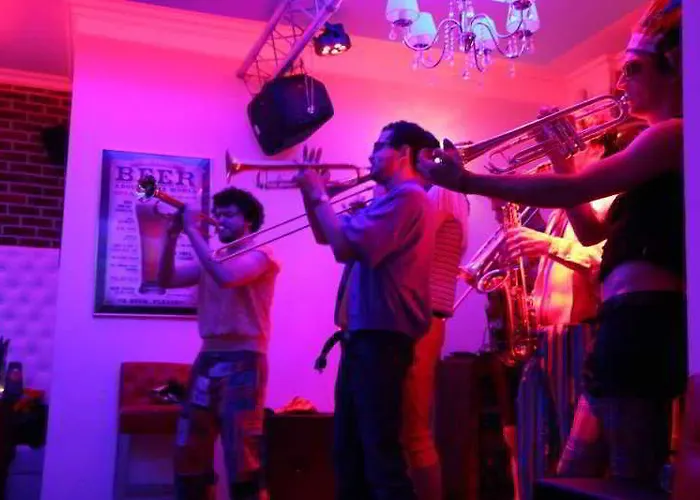 Greg&tom Beer House *